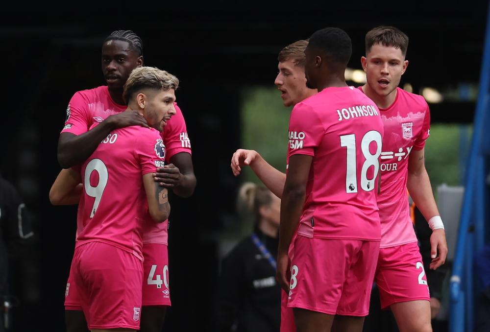 东契奇之前，旧时代的九笔季中大交易！.